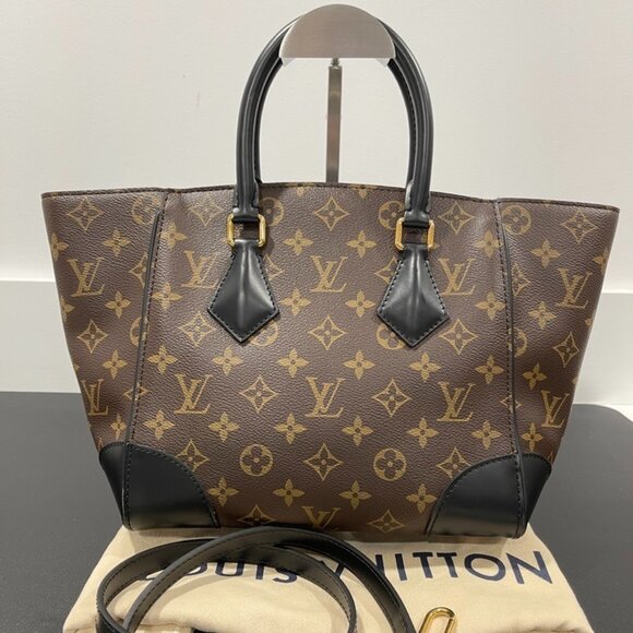 Louis Vuitton Phoenix Hand/Shoulder Bag Monogram Canvas/Black Leather (JB1156)